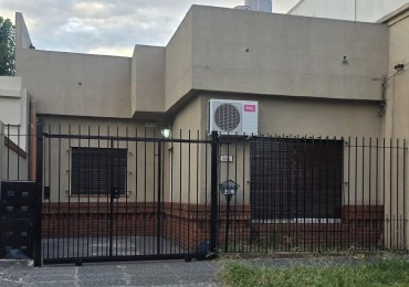 Casa en Ph 3 ambientes ! Impecable 