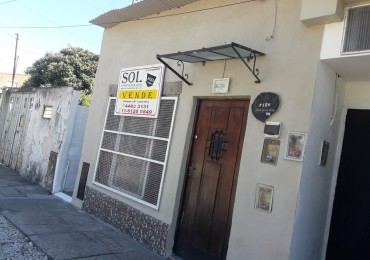 2 casas 2 ambientes cada una 