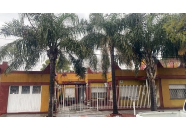 Casa 4 ambientes 